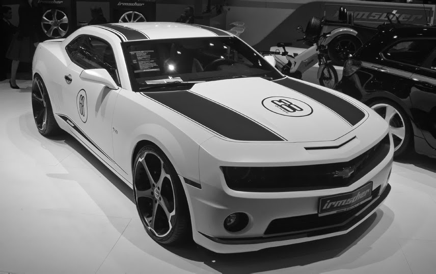 Giovanna Dalar-5 on Chevrolet Camaro